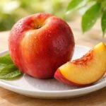 découvrez les bienfaits de la nectarine, ce fruit délicieux et lisse, parfait pour votre santé et votre bien-être au quotidien.